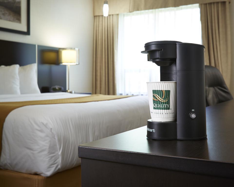 ברלינגטון Quality Hotel מראה חיצוני תמונה