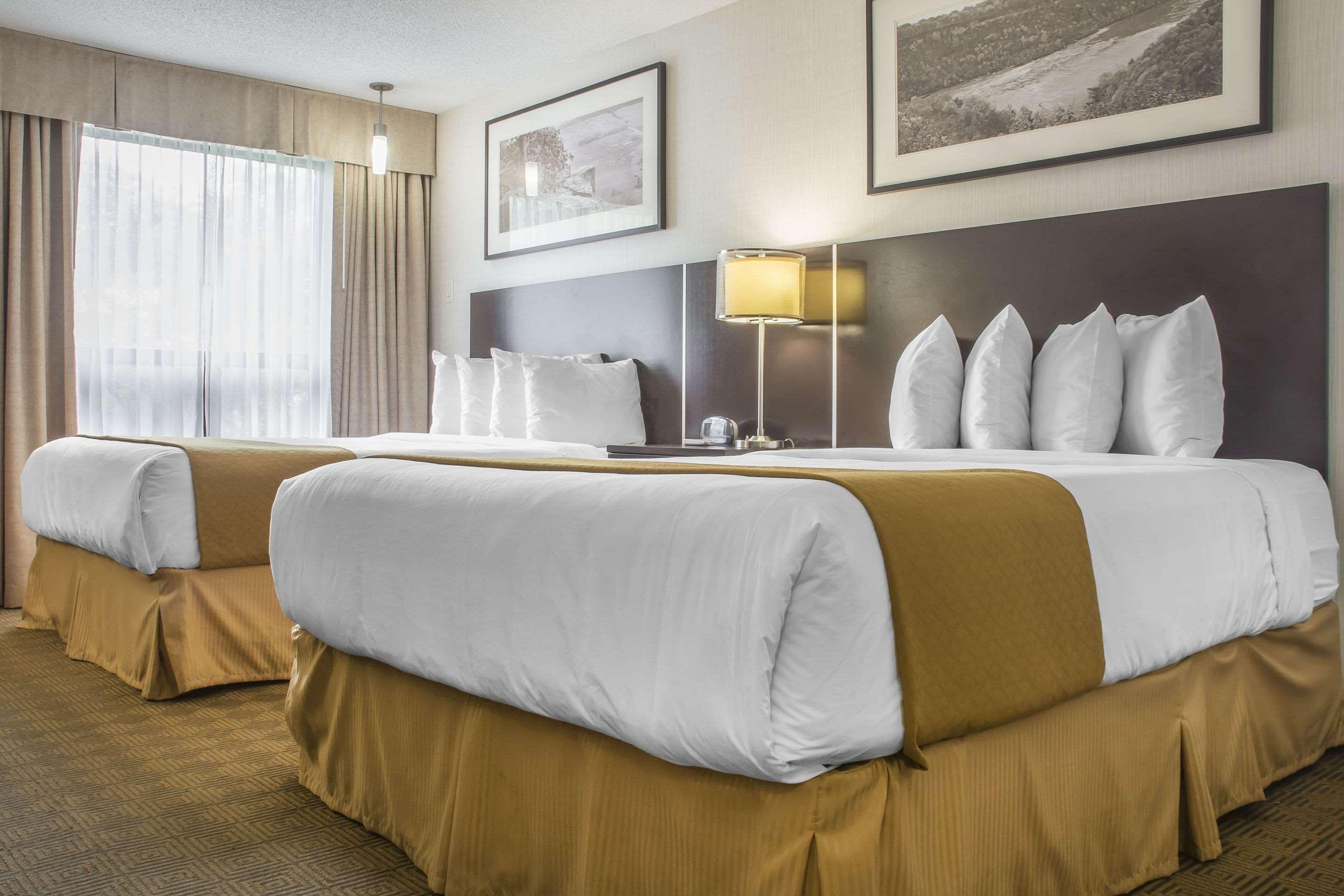 ברלינגטון Quality Hotel מראה חיצוני תמונה