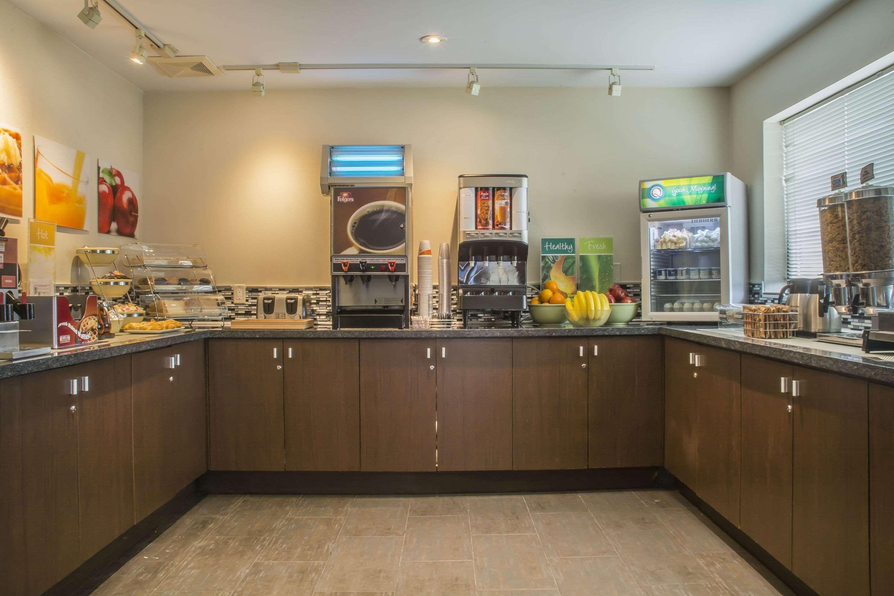 ברלינגטון Quality Hotel מראה חיצוני תמונה